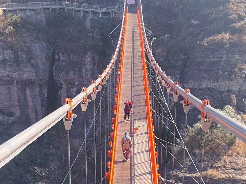 木質吊橋